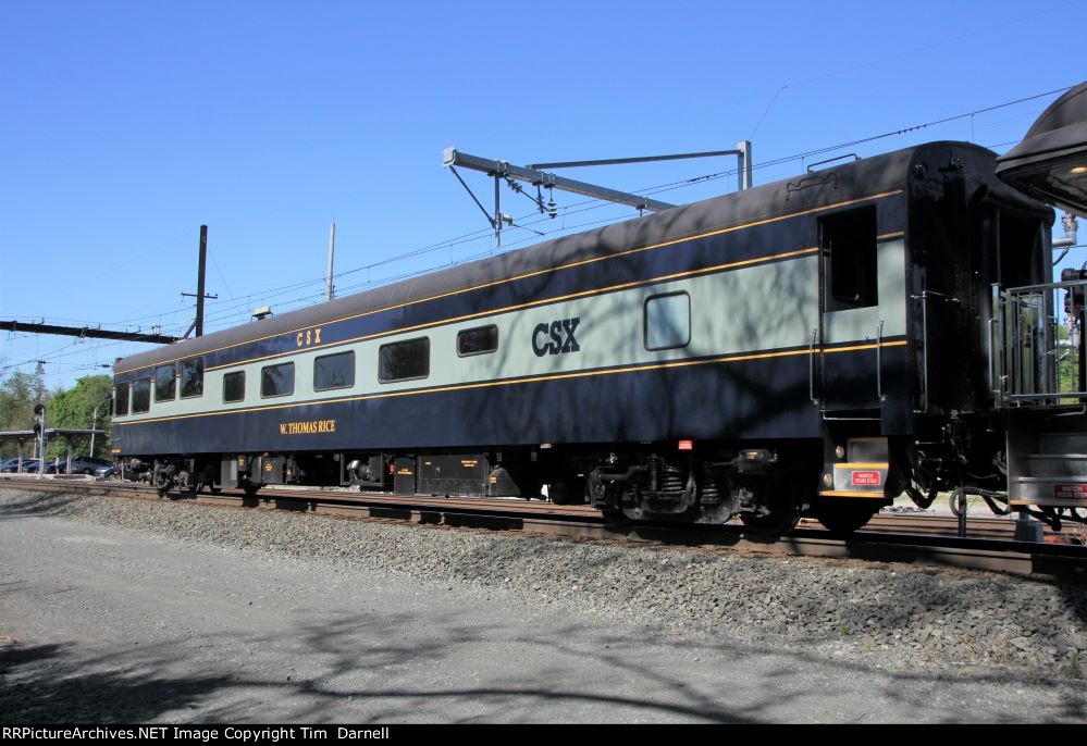 CSX 994009 on P001-09